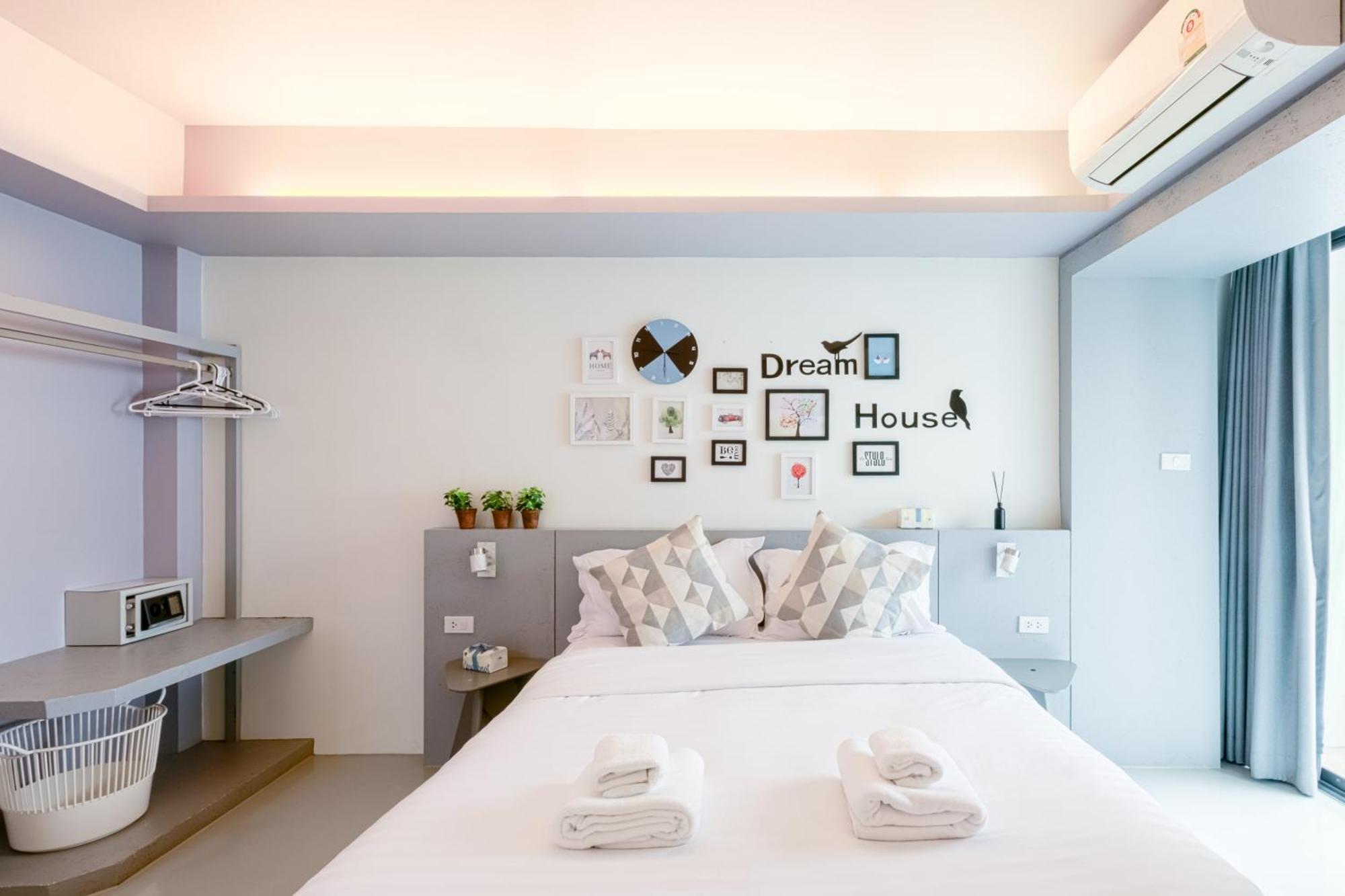 24 Hills Hotel Bangkok Exteriör bild